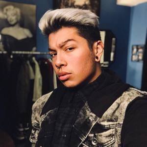 Meet your Posher, Nathan gabriel